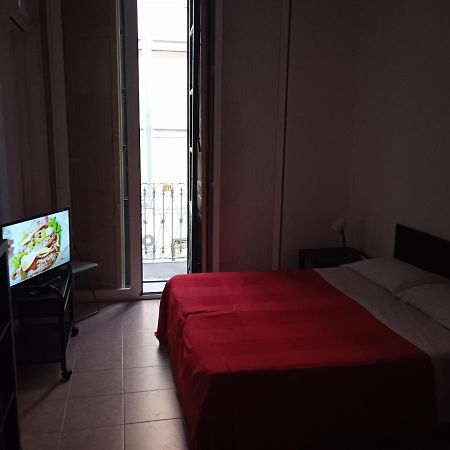 B&B Caravaggio Only 200 Metres From Ortigia Syracuse Buitenkant foto